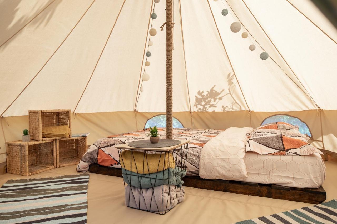 Dragonfly Gardens Urban Glamping Luxuszelt Brașov