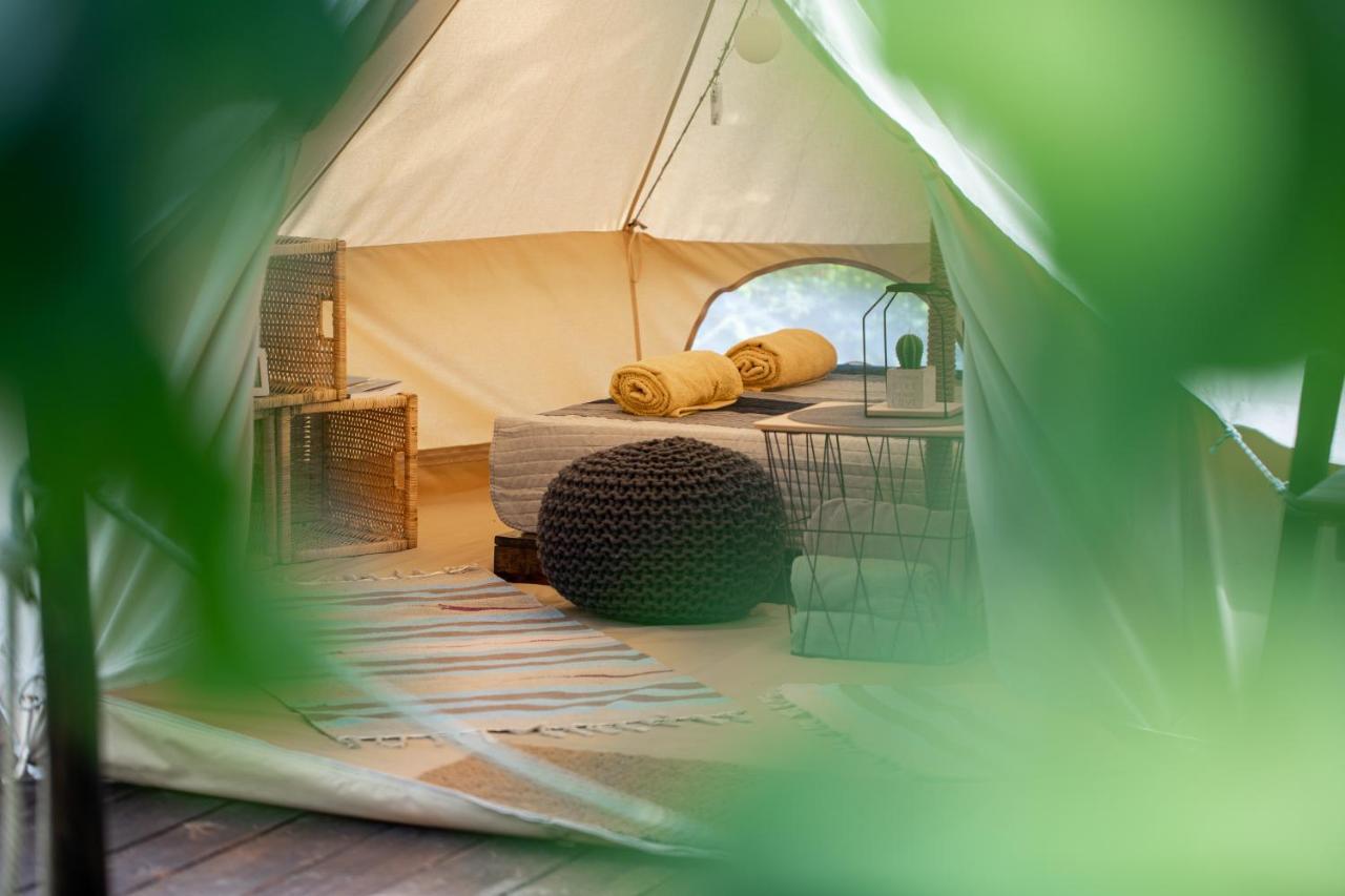Luxuszelt Dragonfly Gardens Urban Glamping Brașov
