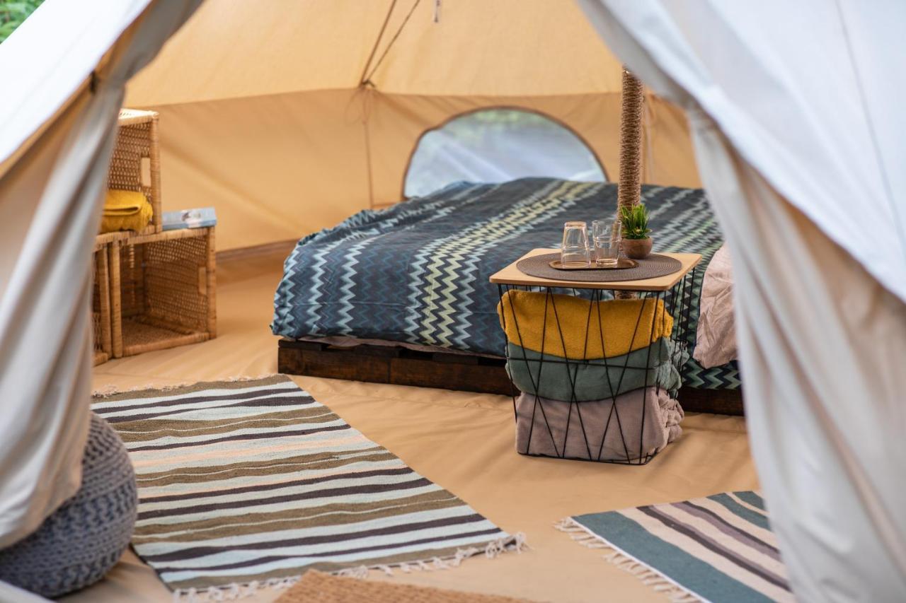 Dragonfly Gardens Urban Glamping *