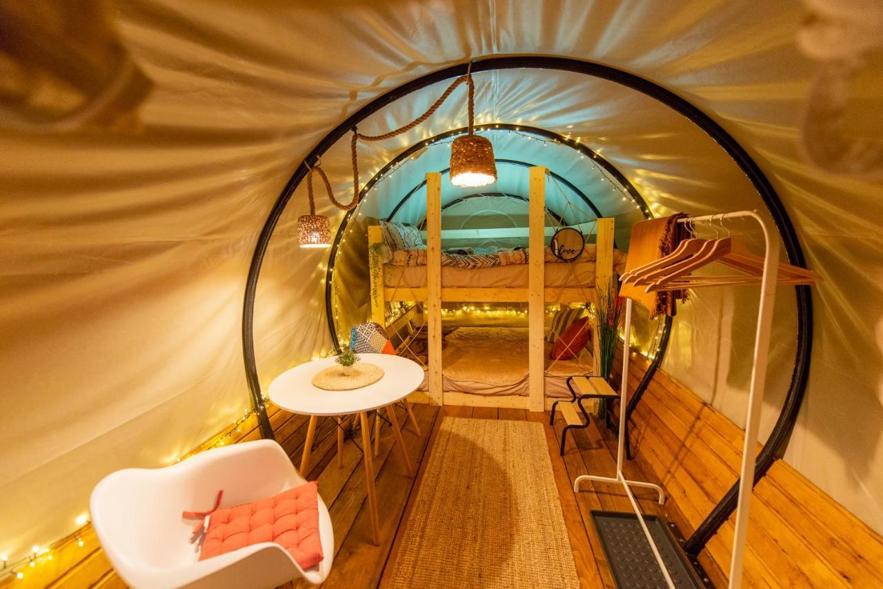 Dragonfly Gardens Urban Glamping Luxuszelt
